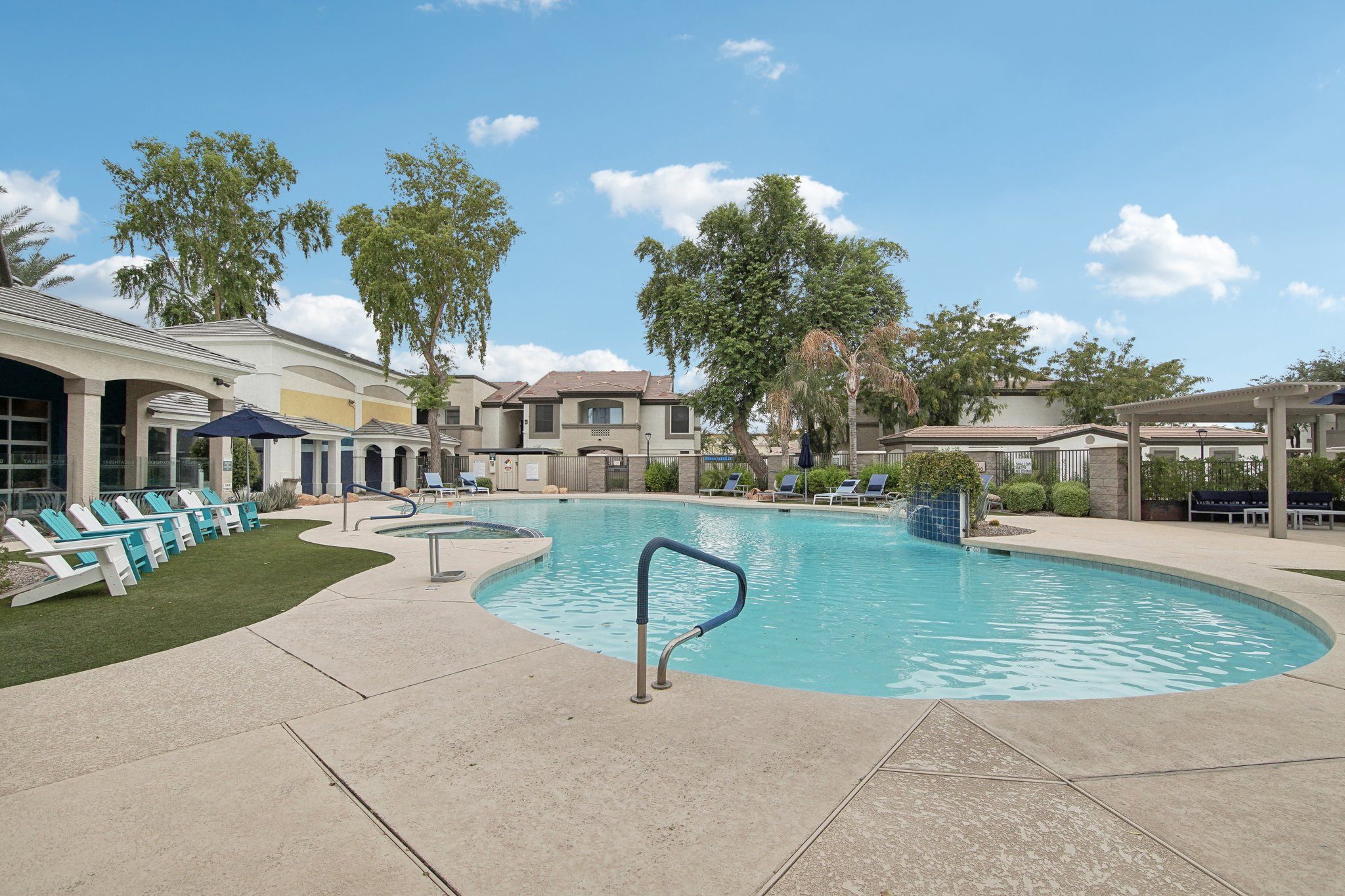 Biscayne Bay Apartments photo 4